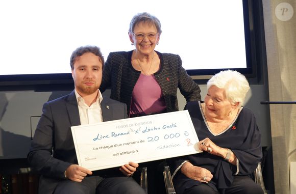 Exclusif -  guest, Françoise Barré-Sinoussi et Line Renaud - 6ème remise du prix "Fonds de dotation Line Renaud-Loulou Gasté" pour la recherche médicale à la Maison de la Recherche à Paris le 25 novembre 2024.