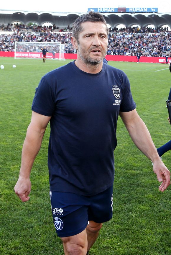 “C’est un mec sympa et intelligent”, ajoute Pierre Ménès concernant Bixente Lizarazu

Bixente Lizarazu - A l’occasion des 100 ans du parc Lescure, Bordeaux accueille au stade Chaban-Delmas un match de gala opposant les gloires des Girondins de Bordeaux au Variétés Club de France le mardi 14 mai 2024. © Patrick Bernard/ Bestimage