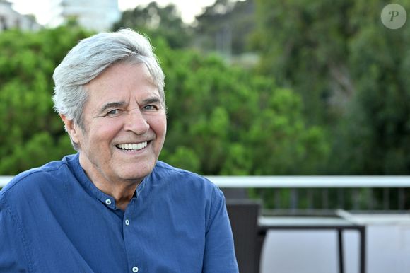Exclusif - Rendez-vous avec l'acteur Jean Sorel ("Belle de Jour"), et sa femme Patricia à leur domicile, dans les hauteurs de Cannes, le 26 juillet 2023. 
© Bruno Bebert / Bestimage