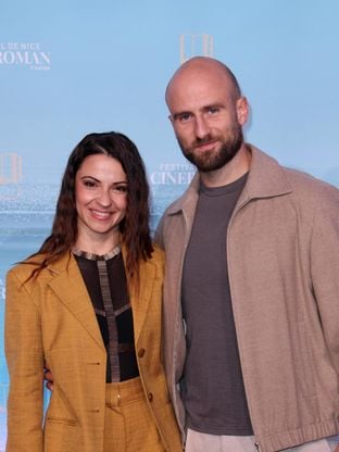 "Je n'y arrive pas du tout" : François Alu évoque sa vie avec Denitsa Ikonomova