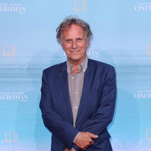 Charles Berling - Tapis rouge de la soirée de clôture de la 7ème édition du festival Cineroman à Nice le 4 octobre 2025. © Bebert-Jacovides/Bestimage