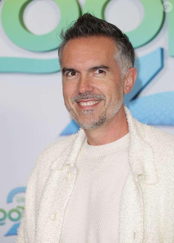 Un coup dur après la mort de son père.

Maxime Chattam à la première du film "Zootopie 2" au Grand Rex à Paris le 22 novembre 2025.

© Coadic Guirec / Bestimage