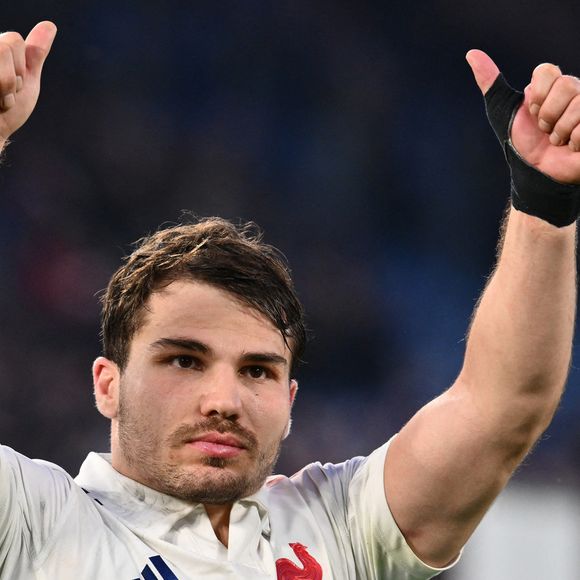 Antoine Dupont pendant le match des Six Nations 2025 entre l'Italie et la France le 23 février 2025 à Rome. (Credit Image: © Domenico Cippitelli/LiveMedia/IPA via ZUMA Press)