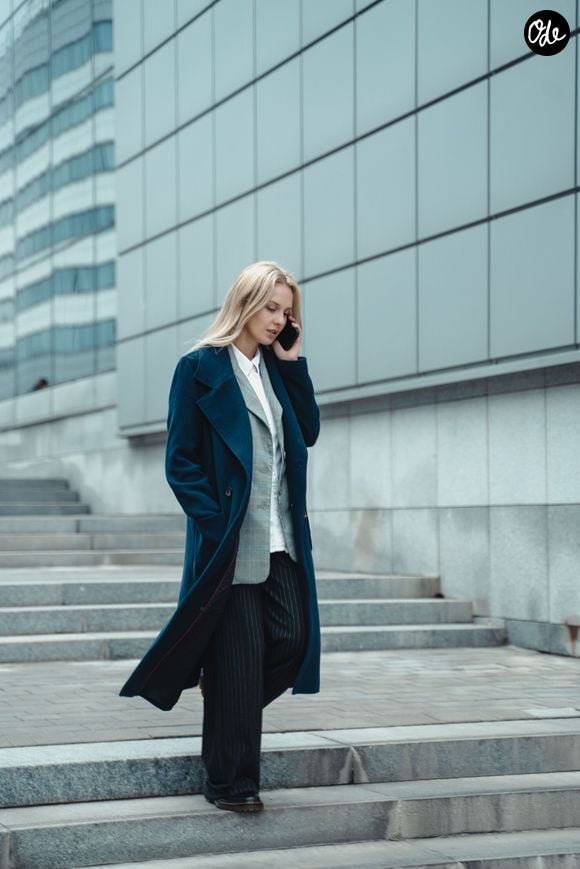 Le wide leg confirme son statut de basique chic et intemporel pour aller travailler.