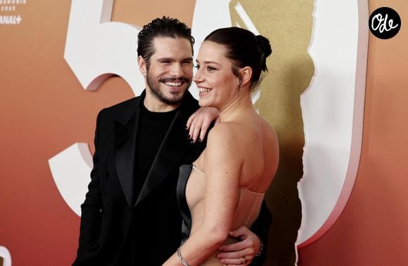 François Civil, Adèle Exarchopoulos - Photocall de la 50ème édition de la cérémonie des César à l'Olympia à Paris, France.
 © Dominique Jacovides - Olivier Borde / Bestimage