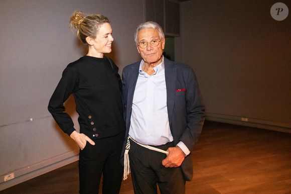 Exclusif - Jean-Marie Périer et Julie Andrieu au théâtre du Rond Point pour une représentation de son spectacle "Flashback" à Paris.
© Frédéric Maligne / Bestimage