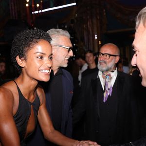 Les jeunes parents ont fait une apparition remarquée et pleine de complicité devant les photographes.

Narah Baptista lors de la première du film “The Opera” aux Folies Bergère à Paris le 31 août 2026. 

© Jasmine Aissaoui / Bestimage