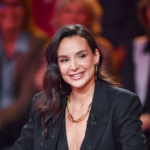 Jade Leboeuf lors de l'enregistrement de l'émission "Famille je vous aime" présentée par M.Drucker et qui sera diffusée le 29 décembre sur France 3, au studio Rive gauche, à Paris, France, le 2 décembre 2025. © Gaffiot-Perusseau/Bestimage