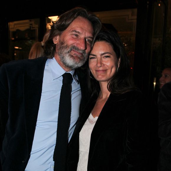 Frédéric Beigbeder et Lara Micheli lors de la soirée de remise du prix du Café de Flore à Paris, le 5 novembre 2025.

Photo : Philippe Baldini / Bestimage