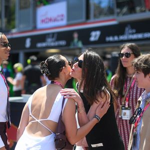 Charlotte Casiraghi et son fils Raphaël Elmaleh - lors du Grand Prix de Formule 1 (F1) Tag Heuer de Monaco le 25 mai 2025. © Lionel Urman/Bestimage