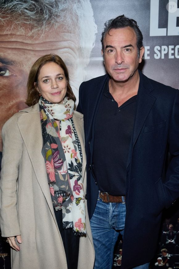 Jean Dujardin et Nathalie Péchalat - Photocall - Spectacle symphonique Claude Lelouch "D'un film à l'autre" au Palais des Congrès de Paris le 14 novembre 2022.
© Moreau / Rindoff / Bestimage