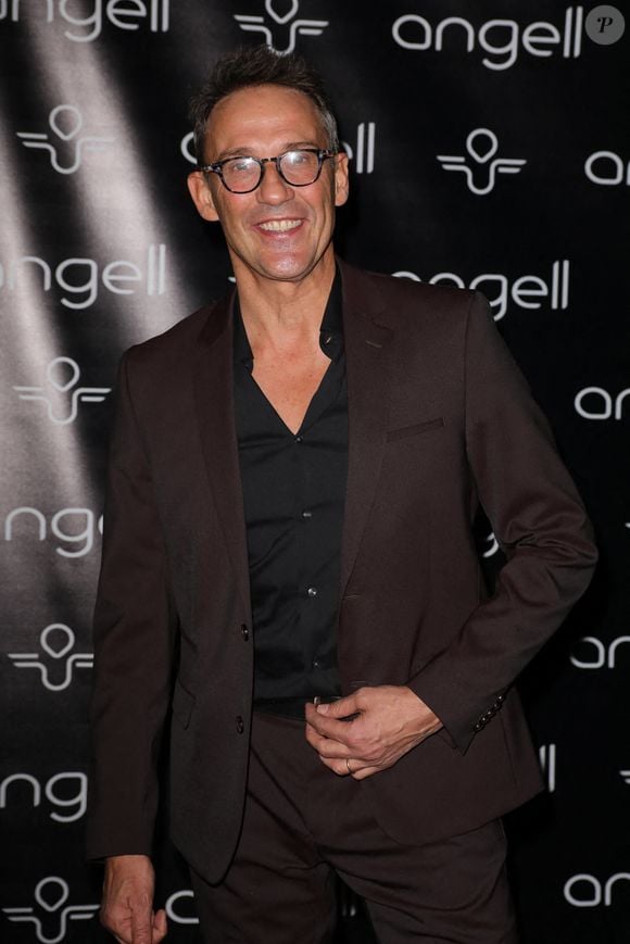 Julien Courbet assistant à la soirée de lancement d'Angell au Bridge à Paris, France, le 19 novembre 2019. Marc Simoncini a présenté Angell, son nouveau vélo électrique intelligent, conçu par Ora Ito. Photo by David Boyer/ABACAPRESS.COM