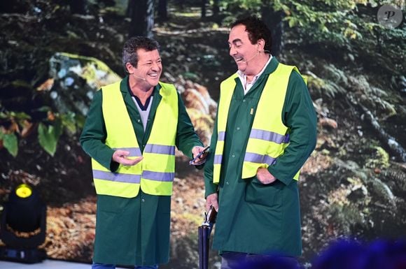 Exclusif - Les chevaliers du fiel, Eric Carriere et Francis Ginibre  - Enregistrement de l'émission "Vivement dimanche" au studio Rive gauche, le 18 mars 2025, présentée par M.Drucker, et diffusée le 23 mars 2025 sur France 3. 
© Guillaume Gaffiot / Bestimage