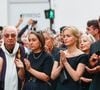 Il y avait les enfants de Thierry Ardisson, son frère également mais pas que
Manon Ardisson, Ninon Ardisson, Patrick Ardisson, Audrey Crespo-Mara et son fils Sekou, Gaston Ardisson - Sorties des obsèques de Thierry Ardisson en l’église Saint-Roch de Paris, France, le 17 juillet 2025. © Clovis-Jacovides/Bestimage