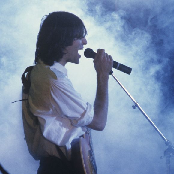 Archives - Jean-Jacques Goldman en concert à Lille, le 24 mars 1984.

Photo : Michel Ristroph / Bestimage