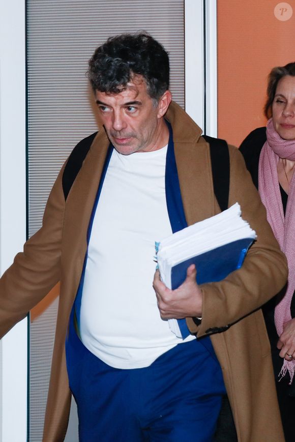 "Deux remises de 600e au dernier trimestre 2024 puis au premier trimestre 2025 et enfin une autre de 300e pour les mois d’avril et de mai” ont été annoncées
Procès de Stéphane Plaza : L'animateur sort du tribunal correctionnel de Paris après le réquisitoire : Une peine de 18 mois de prison avec sursis et 10 000 euros d’amende a été requise à son encontre le 9 janvier 2024. Le jugement sera rendu le 18 février. 

© Christophe Clovis / Bestimage