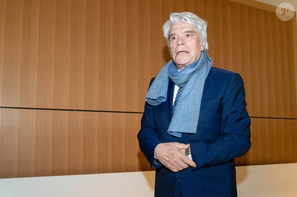 Un véritable havre de paix que les Tapie ont acheté en 2012 à l'ancien patron de L'Oréal, Lindsay Owen-Jones, avant de le mettre en location, rapporte le quotidien. Le joueur de football Javier Pastore y a notamment résidé, quand il jouait sous les couleurs du PSG.

Bernard Tapie - Affaire Tapie : Plaidoirie des avocats de la défense, Tribunal de Paris , 11ème chambre correctionnelle, 2ème section, Paris, le 4 avril 2019. ©Pierre Perusseau / Bestimage
