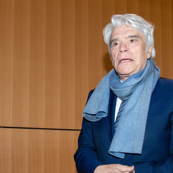 Un véritable havre de paix que les Tapie ont acheté en 2012 à l'ancien patron de L'Oréal, Lindsay Owen-Jones, avant de le mettre en location, rapporte le quotidien. Le joueur de football Javier Pastore y a notamment résidé, quand il jouait sous les couleurs du PSG.

Bernard Tapie - Affaire Tapie : Plaidoirie des avocats de la défense, Tribunal de Paris , 11ème chambre correctionnelle, 2ème section, Paris, le 4 avril 2019. ©Pierre Perusseau / Bestimage