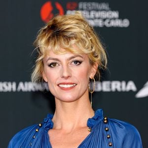 Sara Mortensen possède deux propriétés où elle aime se ressourcer : une en Normandie et une en Norvège.

Sara Mortensen sur le tapis rouge du photocall de la cérémonie d'ouverture du Festival de Télévision de Monte-Carlo, à Monaco. © Claudia Albuquerque/BestImage