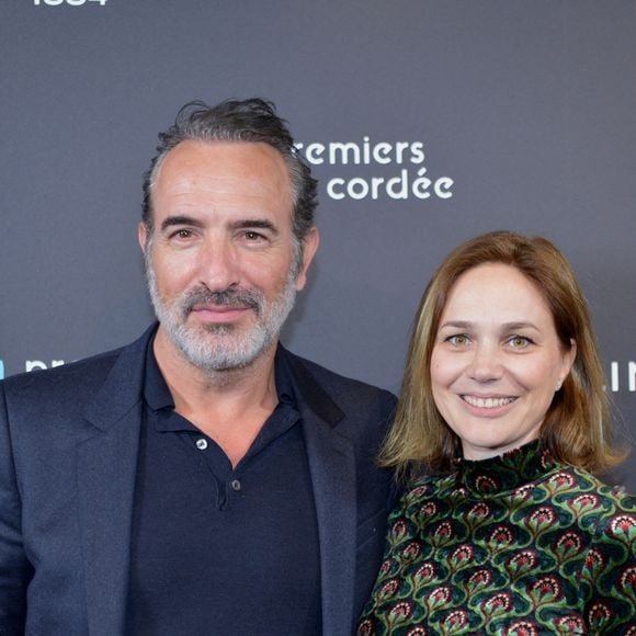Jean Dujardin et sa femme Nathalie Péchalat (nouvelle présidente de l'association "Premiers de Cordée") - Dîner de charité Breitling à la Samaritaine pour l'association "Premiers de Cordée" à Paris le 4 avril 2024. Rachid Bellak/Bestimage