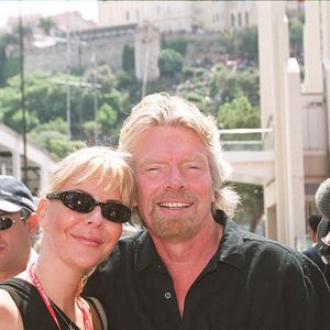 Richard Branson et sa femme Joan lors du Grand Prix de Formule 1 à Monaco, dans le cadre du "Plan Américain".

© DOMINIQUE JACOVIDES / BESTIMAGE