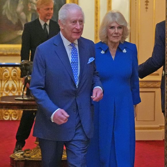 Le roi Charles III d'Angleterre et la reine Camila (Camilla Parker Bowles, reine consort d'Angleterre) lors d'une réception en l'honneur de personnes et d'organisations exceptionnelles contribuant aux efforts humanitaires dans le monde entier au palais de Buckingham à Londres (©Alpha Press 073074 20/02/2025)