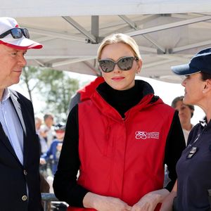 Lla famille royale monégasque a même pu faire une course de karting électrique. Un tournoi où le prince Albert et sa femme ont prouvé leurs talents en matière de pilotage sur circuit en présence de célèbres pilotes comme Francesco Castellacci

Le prince Albert II de Monaco et la princesse Charlene ont participé à la Road Safety Day, une journée de sensibilisation et de sport pour toute la famille dédié à la sécurité routière à vélo et à l'initiation des jeunes au sport, à Monaco organisée par la Fondation Princesse Charlene, le 23 mars 2025 © Bruno Bebert/Bestimage