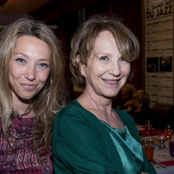 Laura Smet et sa mère Nathalie Baye - Soirée en l'honneur de Nathalie Baye, organisée par Louis Michel Colla, à La Chope des Puces, restaurant mythique de Marcel Campion à Saint-Ouen. Le 30 avril 2018
© Cyril Moreau / Bestimage