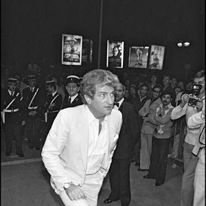 Avant Las Vegas, il s’occupait déjà de célébrités françaises. Il était notamment le coiffeur officiel de La Dernière Séance et réalisait la célèbre banane d’Eddy Mitchell : "un bon brushing et un peu de laque".

Eddy Mitchell lors du Festival de Cannes en 1981. À cette époque, le chanteur et acteur arbore déjà la fameuse banane devenue l’une de ses signatures capillaires, entretenue notamment par Philippe Bevan lorsqu’il travaillait sur La Dernière Séance. © Angeli-Rindoff / Bestimage.