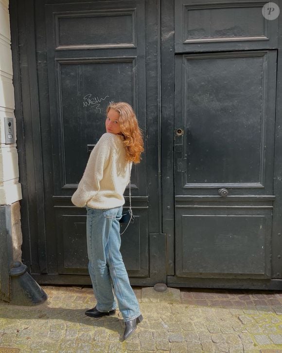 Victoire Dupuis, Instagram