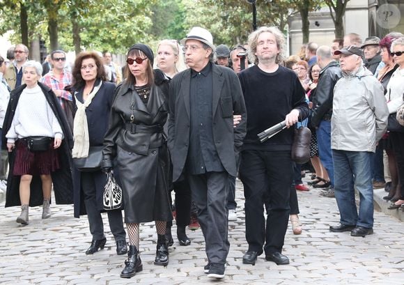 Brigitte Fontaine et Areski Belkacem - Obseques de Georges Moustaki au Pere Lachaise a Paris. Le 27 mai 2013. Photo par AGENCE / BESTIMAGE