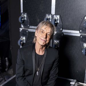 Et nos confrères de conclure : "L’émotion monte d'un cran, elle ne retombera pas". 

Exclusif - Jean-Louis Aubert - Enregistrement de l'émission "La fête de la chanson française" à Paris, présentée par L.Thilleman et A.Manoukian, le 24 décembre 2024, sur France 3 © Pierre Perusseau / Bestimage © Pierre Perusseau / Bestimage