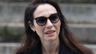 Niels Arestrup : Sa femme Isabelle et leurs jumeaux de 12 ans Emma et Henrik soudés pour le dernier voyage de l'acteur