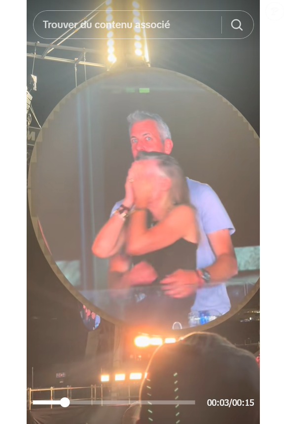 L’homme en question est PDG d’une startup récemment valorisée à plus d’un milliard de dollars. 

Capture d'écran TikTok de la scène au concert de Coldplay.