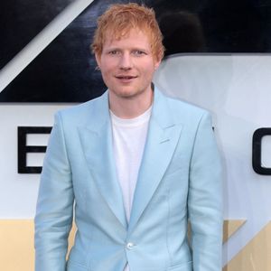 Cette année, c’est l’artiste anglais Ed Sheeran...

Londres, ROYAUME-UNI Une foule de célébrités arrive à Londres pour la première européenne très attendue du film F1. - 23/06/2025 © Backgrid UK/ Bestimage