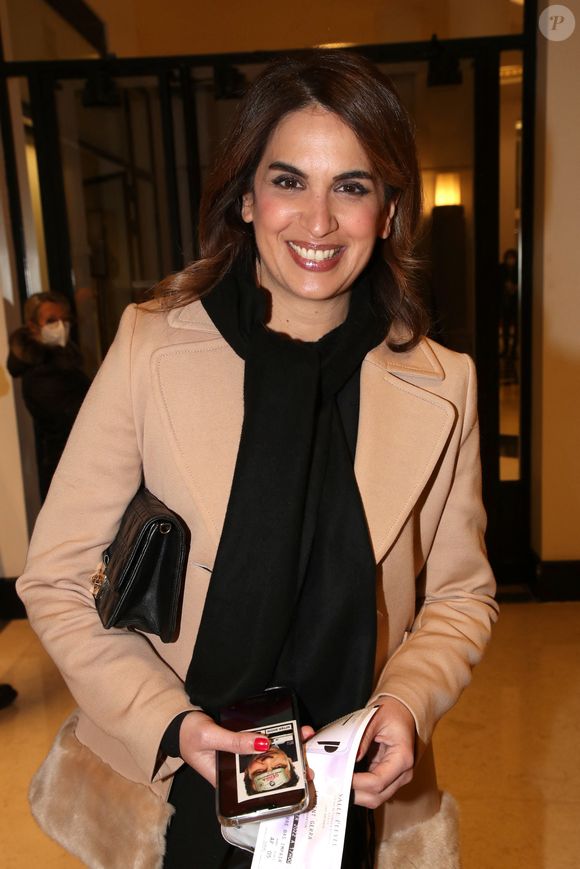 Elle se plait à sa place et ne compte pas la quitte.

Exclusif - La journaliste Sonia Mabrouk - Laurent Gerra joue son spectacle "Sans Modération", Salle Pleyel à Paris le 09 janvier 2022 © Bertrand Rindoff Petroff / Bestimage