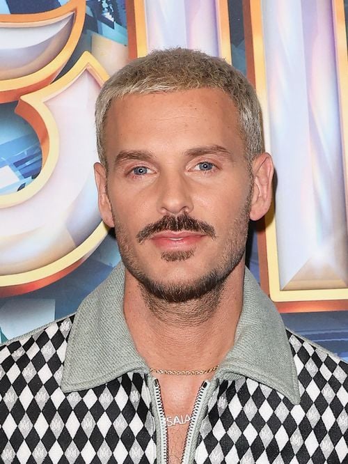 Matt Pokora crée la surprise dans un village lorrain de 2 000 habitants : messe et restaurant au programme