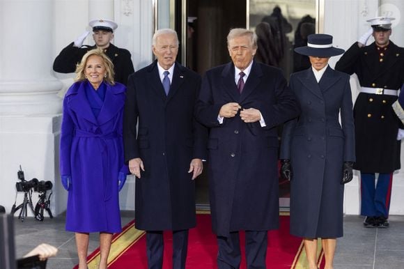 Washington, DC - Donald Trump prend ses fonctions pour son second mandat en tant que 47e président des États-Unis, à la Maison Blanche, à Washington, DC, États-Unis, le 20 janvier 2025.  © Backgrid USA / Bestimage