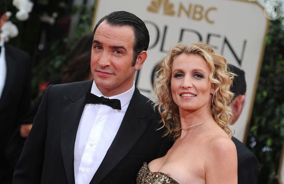 Jean Dujardin et Alexandra Lamy arrivent à la 69e cérémonie annuelle des Golden Globe Awards, qui s'est tenue à l'hôtel Beverly Hilton à Los Angeles, CA, USA, le 15 janvier 2012. Photo par Lionel Hahn/ABACAPRESS.COM