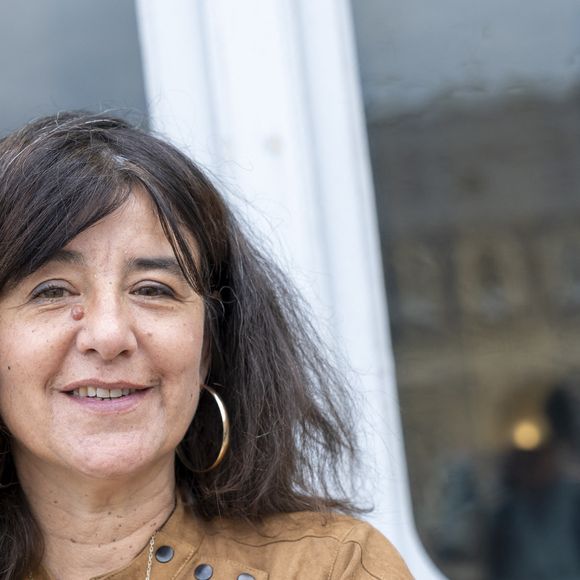 Elle explique avoir grandi dans une insécurité permanente, ne sachant jamais comment allait se dérouler l'instant d'après.

Romane Bohringer lors de la réception en l'honneur des équipes des films français sélectionnés au Festival de Cannes 2025 au ministère de la Culture à Paris, France, le 7 mai 2025.

© Olivier Borde/Bestimage