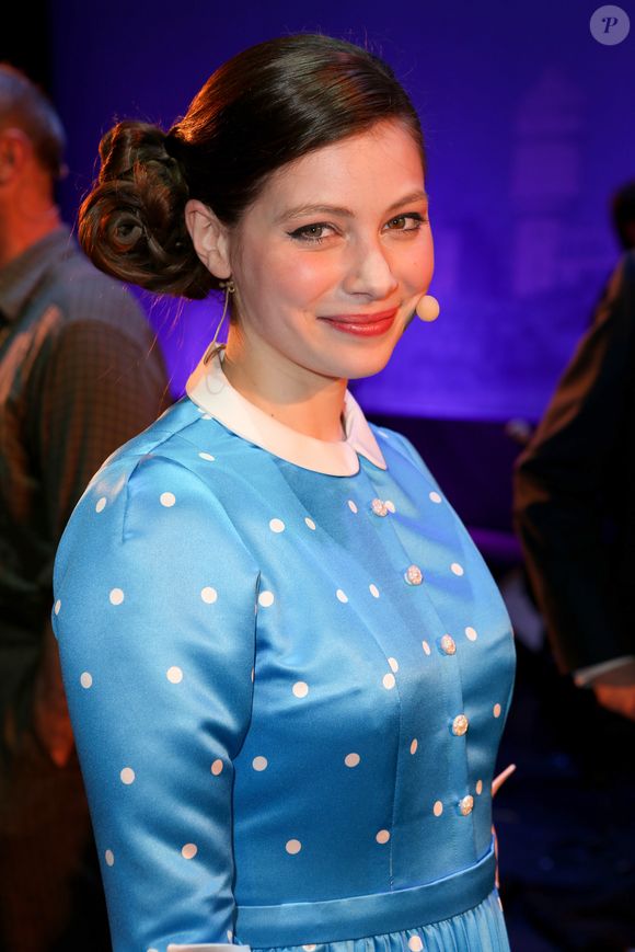 Une nouvelle qui réjouirait les fans
Florence Coste - Showcase de la comedie musicale "Les amants d'un jour" avec les succes d' Edith Piaf a Bobino, Paris le 25 mars 2013.