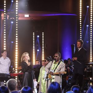 Exclusif - Claire Chazal, Amadou et Mariam lors de l'enregistrement de l'émission "Le Grand Echiquier, Spéciale Afrique", présentée par C.Chazal et A.Manoukian et diffusée le 28 août 2025 sur France 2, à Paris, France, le 14 septembre 2024. © Jack Tribeca/Bestimage