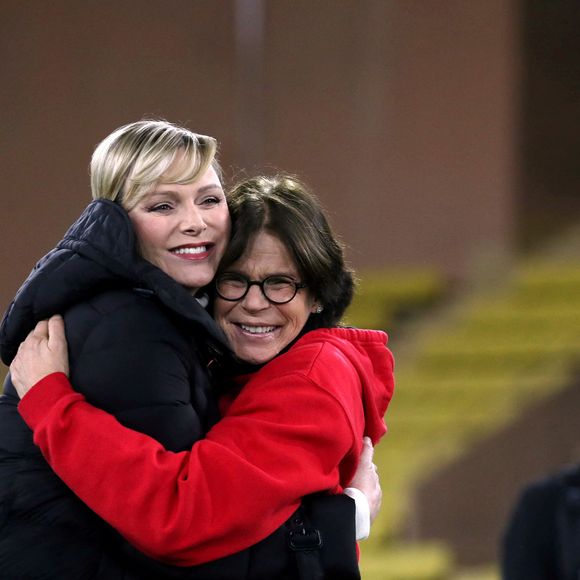 La princesse Charlene de Monaco, la princesse Stéphanie de Monaco - La famille princière de Monaco lors du match de gala entre les Barbagiuans de Monaco et le FC Cirque au stade Louis II de Monaco le 22 janvier 2024. © Jean-François Ottonello / Nice Matin / Bestimage