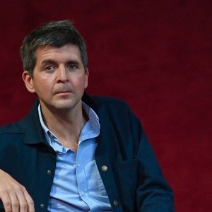 Exclusive - Thomas Sotto posant lors du Festival De La Fiction Et Du Documentaire Politique à La Baule, France, le 7 octobre 2023. Photo by Franck Castel/ABACAPRESS.COM