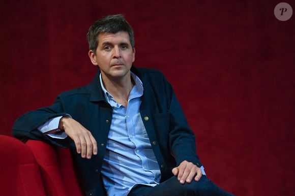 Exclusive - Thomas Sotto posant lors du Festival De La Fiction Et Du Documentaire Politique à La Baule, France, le 7 octobre 2023. Photo by Franck Castel/ABACAPRESS.COM