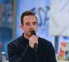 Ce mois-ci, le célèbre auteur a dévoilé son nouvel ouvrage intitulé : "La Très Catastrophique Visite du Zoo". Faisant actuellement le tour des médias pour le promouvoir, il s'est entretenu avec les équipes du "Parisien" le 7 mars 2025.


Joël Dicker présente son nouveau livre "Un animal sauvage" à la librairie Filigranes à Bruxelles, le 11 mars 2024. (Frederic Andrieu / Bestimage).