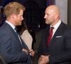 Cette décision intervient alors que l’ancien troisième ligne traverse d’importantes difficultés financières et a été déclaré en faillite en 2025.

Lawrence Dallaglio - Le prince Harry lors de la soirée "Welcome Party", organisée par la "Rugby Football Union (RFU)", à l'occasion de la Coupe du Monde de Rugby, qui débutera le 18 septembre au soir.