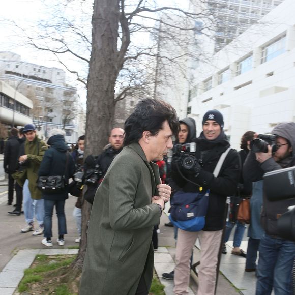 Nicolas Sirkis au défilé de mode prêt-à-porter Automne-Hiver 2016/2017 "Balenciaga" à Paris le 6 mars 2016. © CVS / Veeren / Bestimage