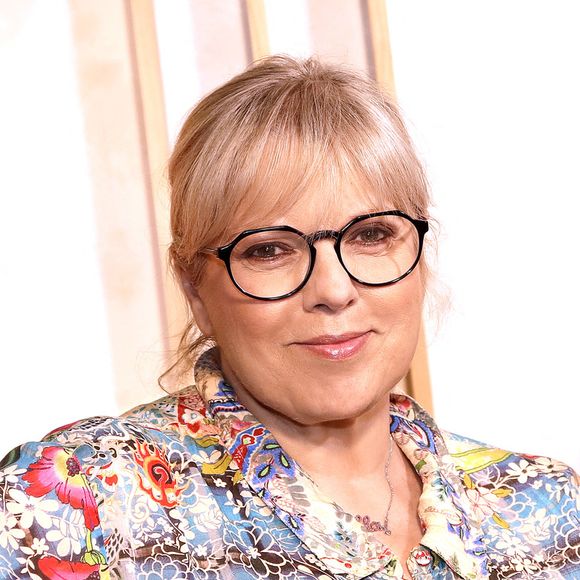 Le couple n'était "pas riche" mais Laurence Boccolini a été gâtée toute son enfance.

Exclusif - Laurence Boccolini - Enregistrement de l'émission "Chez Jordan" à Paris. Le 3 juin 2022
© Cédric Perrin / Bestimage