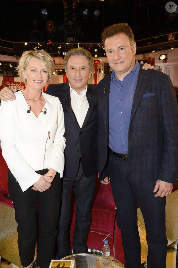 Sophie Davant, Michel Drucker et Pierre Sled - Enregistrement de l'émission "Vivement Dimanche" à Paris le 1er Avril 2015.  Invité principal Sophie Davant. COADIC GUIREC / BESTIMAGE